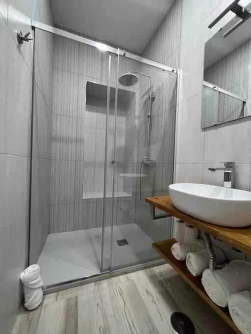 Redondilla Apartment Madrid Luaran gambar